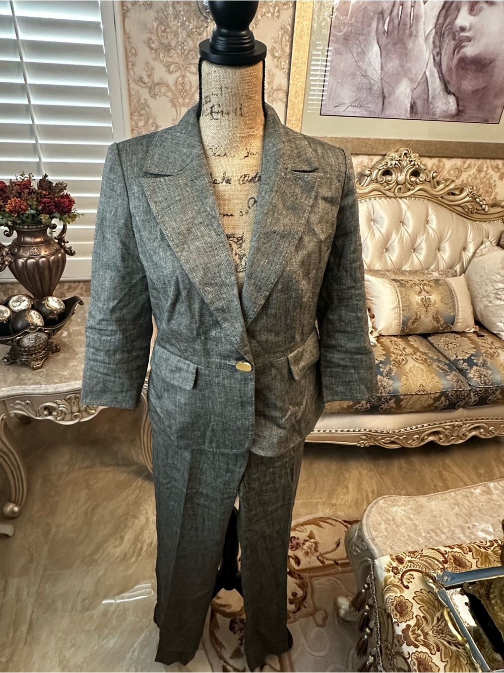 Gray Women's Linen-Blend Blazer and Pants Suit